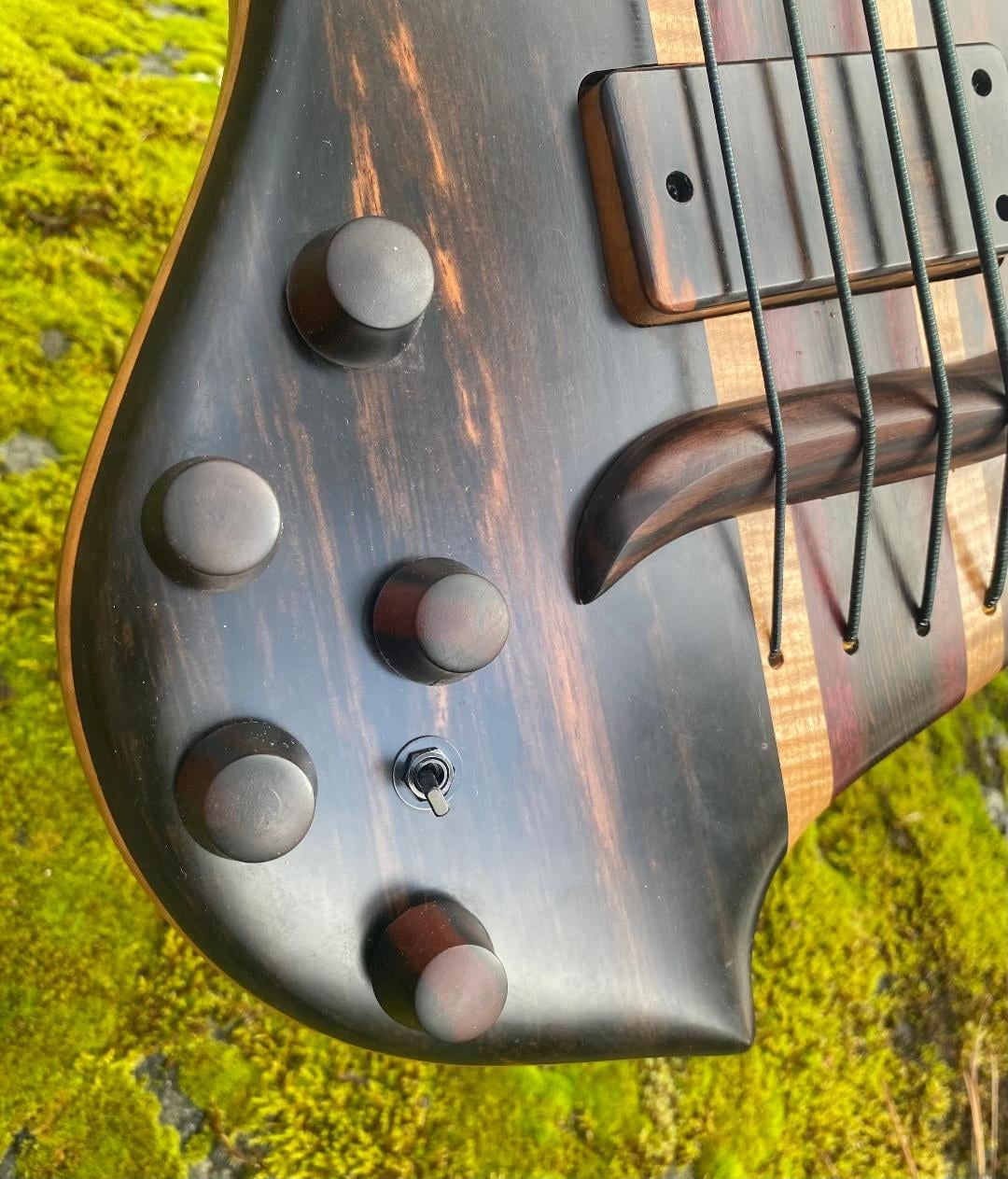 ShmukeFnl03.jpg