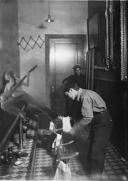 shoe-shine-parlor.jpg