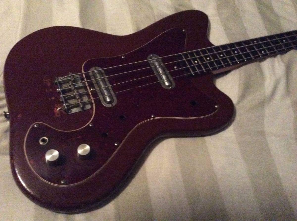 silvertone.jpg
