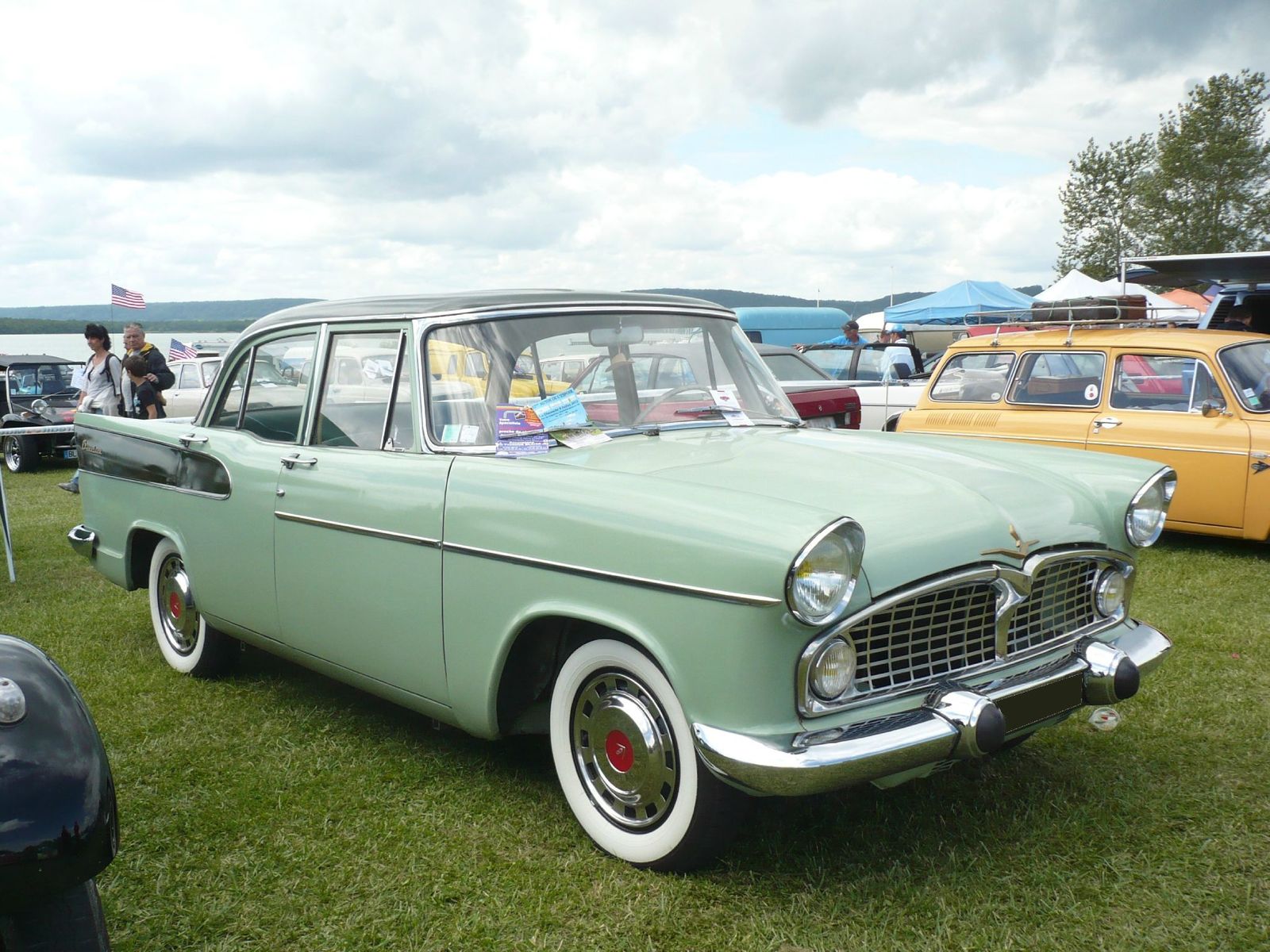 simca-vedette-beaulieu-06.jpg