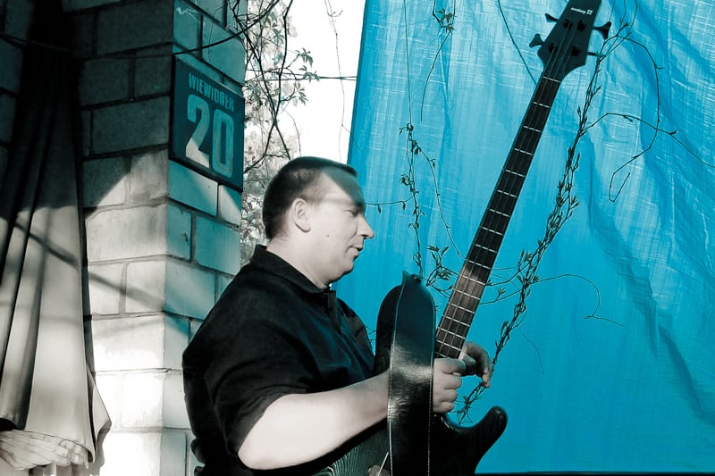 simon-bass.jpg