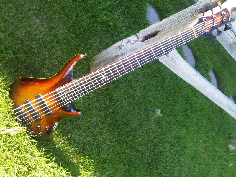 SKBSigfull.jpg