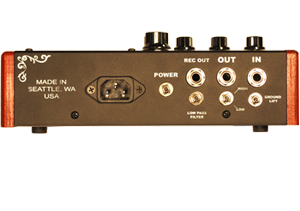 skyhammer_preamplifier_back.png