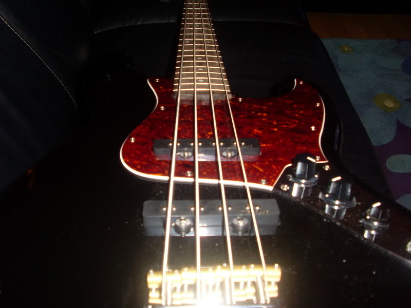 SL370994.jpg