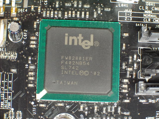 smallintelchip-1.jpg