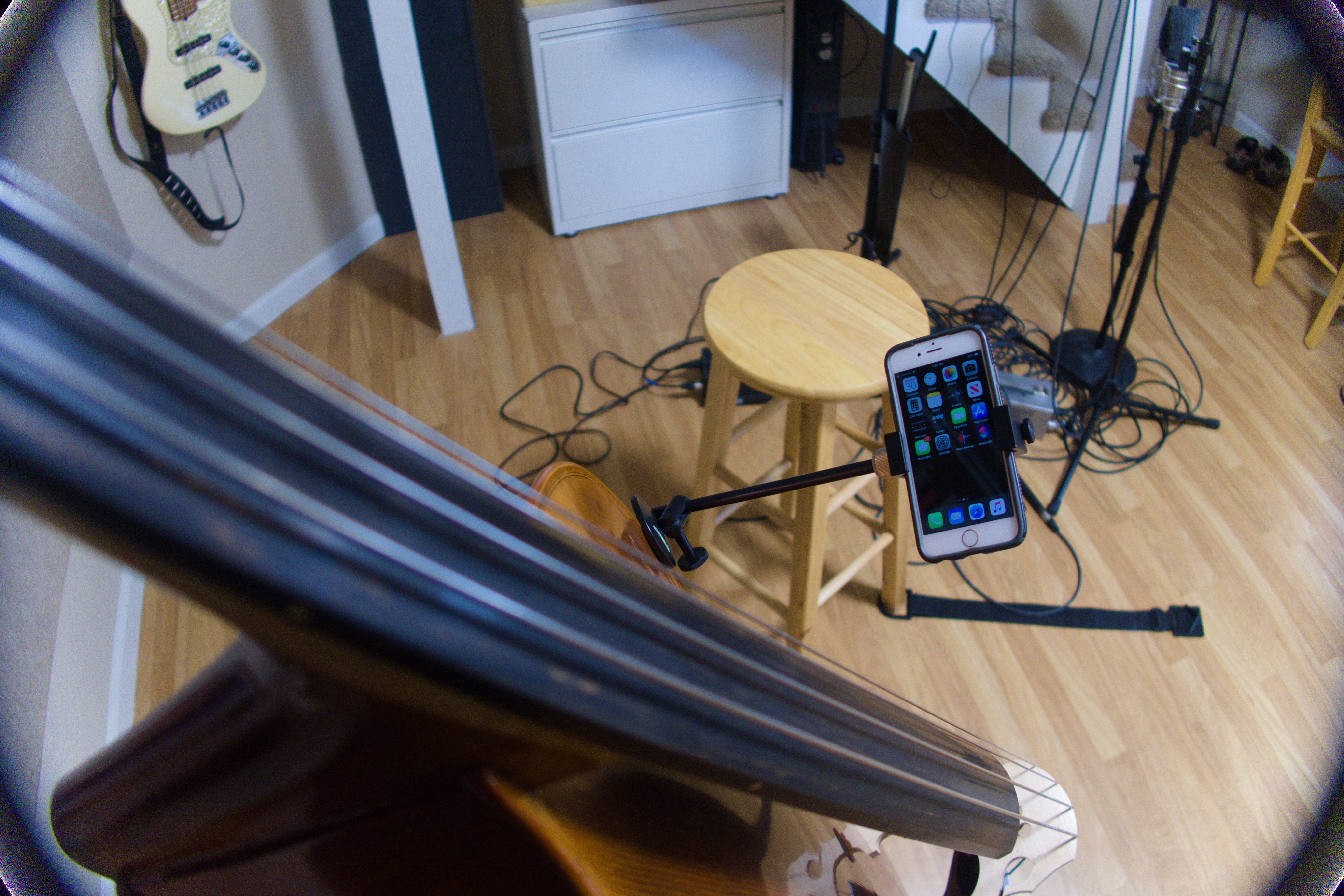 Smartphone-above.jpg