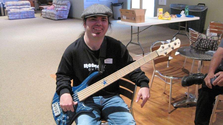 SMILING RAY.jpg