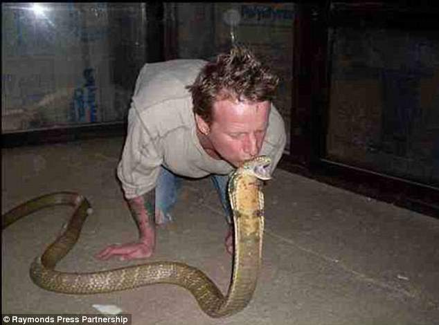 snake kiss.jpg
