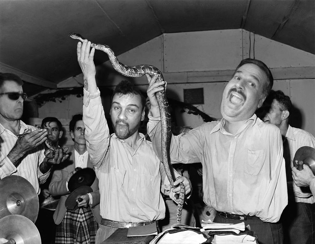 snakehandlers_zps9ec4c43e.jpg