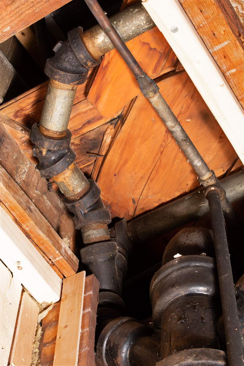 Snaking Pipes-1200_1208.jpg