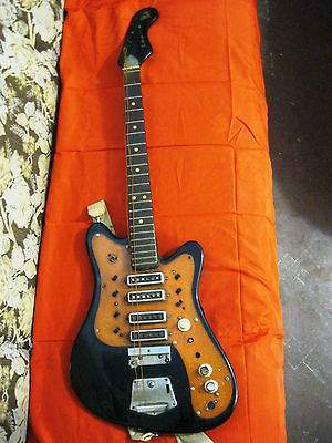 Soviet Stella gtr 1st stereo model.jpg