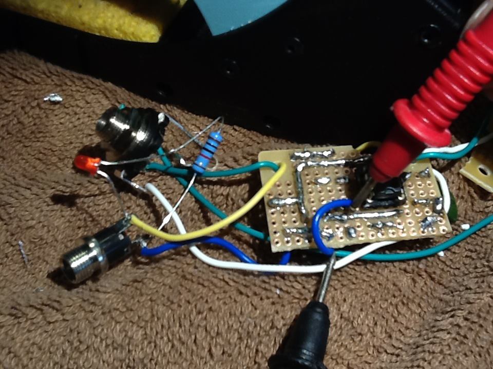 SpaekerboexUnderside.jpg