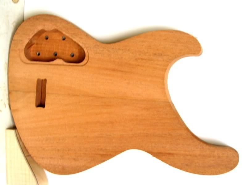 SpaltedMapleFretlessBack199.jpg