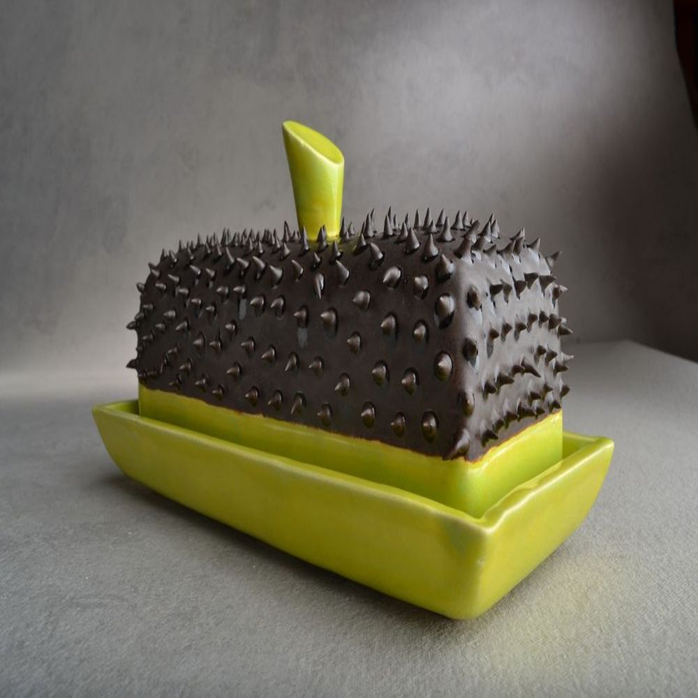 Spiky_Butter_Dish_Symmetrical_Pottery1.jpg