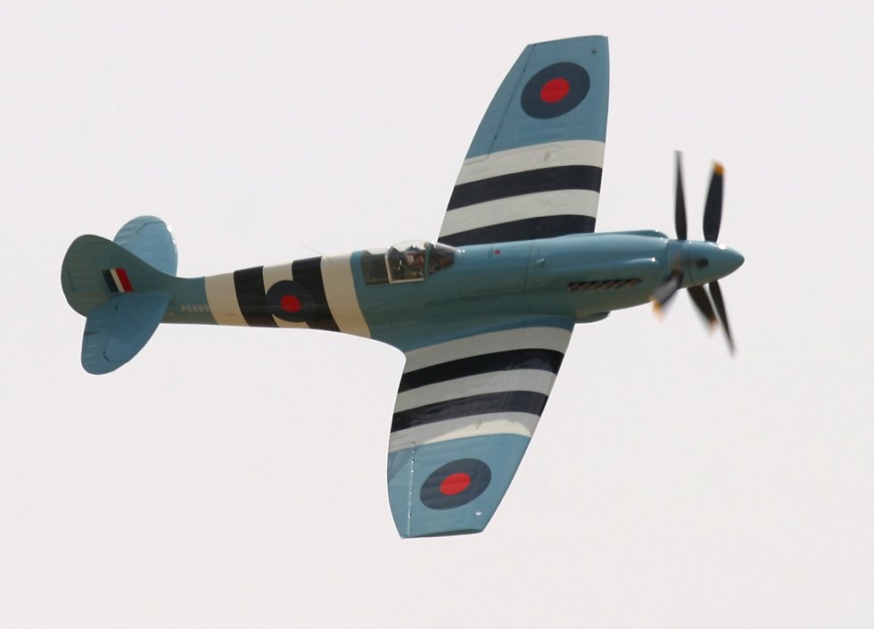 SpitfireContraRotatingProps.jpg