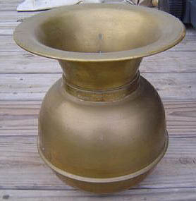 spittoon_fake_b.jpg