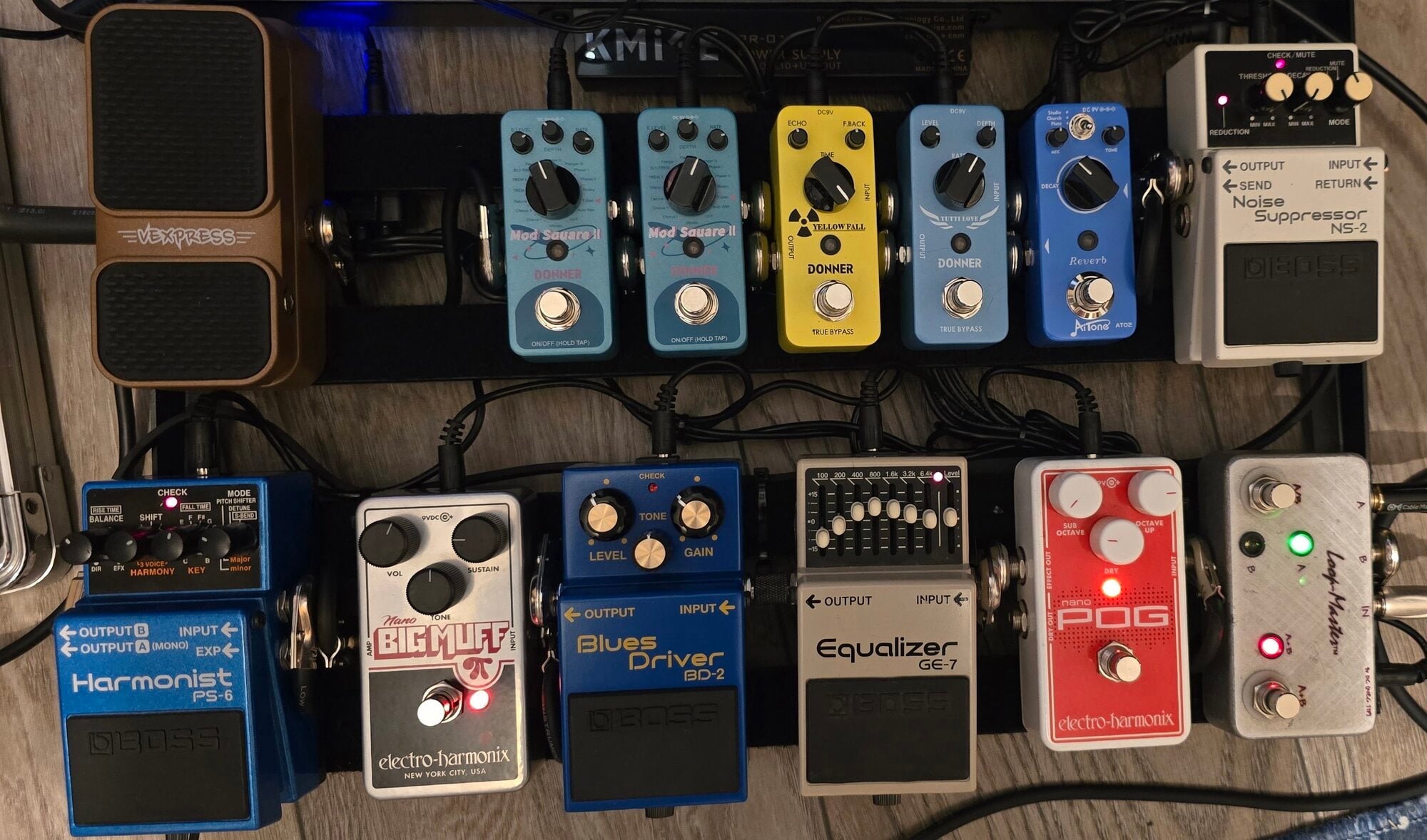 Split Channel Pedalboard Current Configuration.jpg