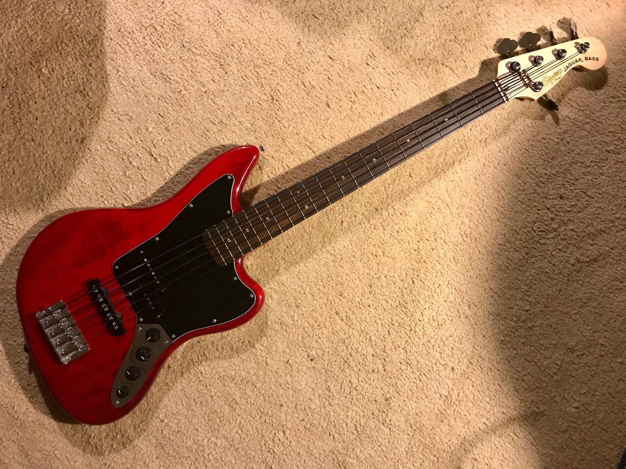 Squier 5.jpg