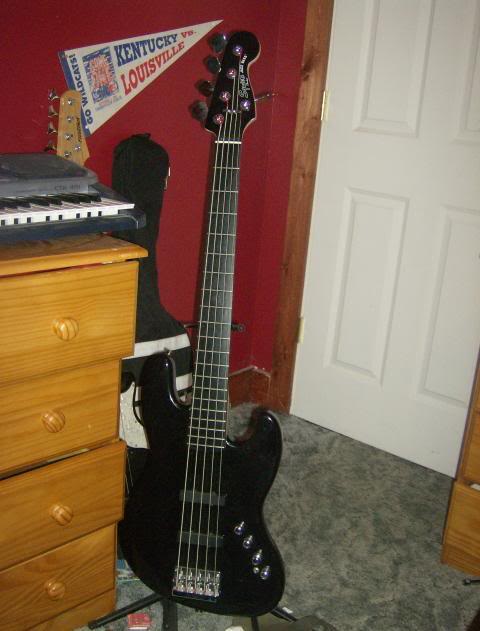 squier.jpg