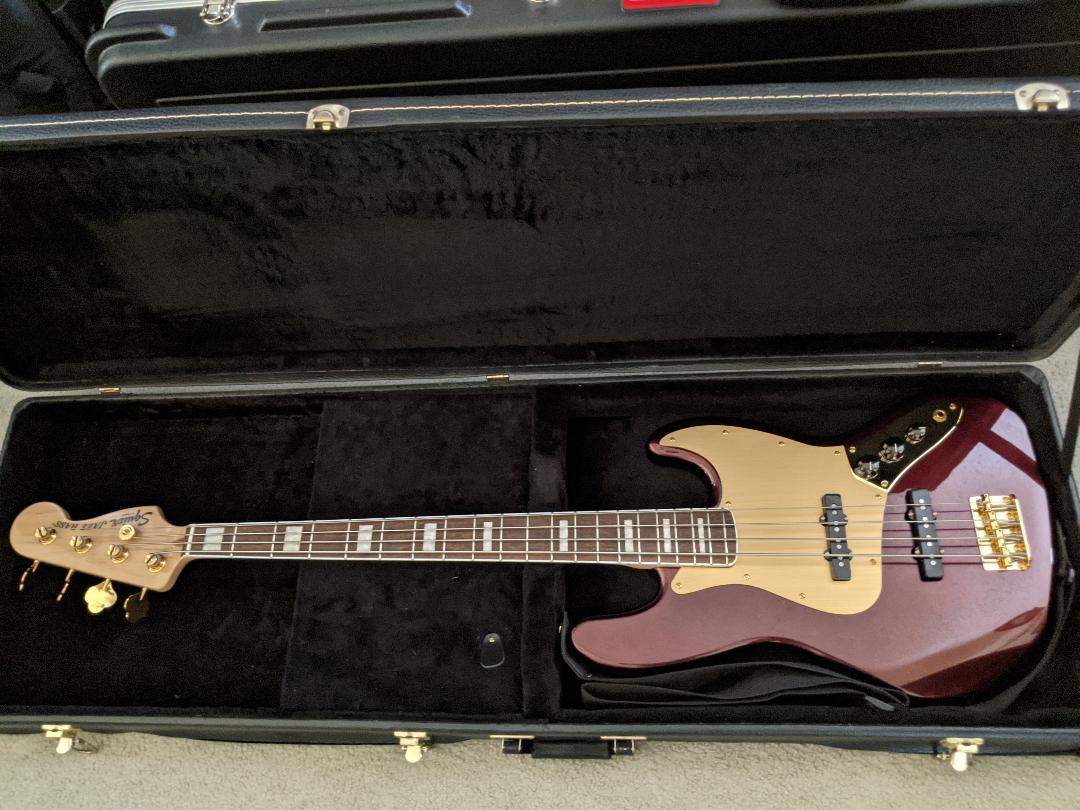 Squier Red Ruby.jpg
