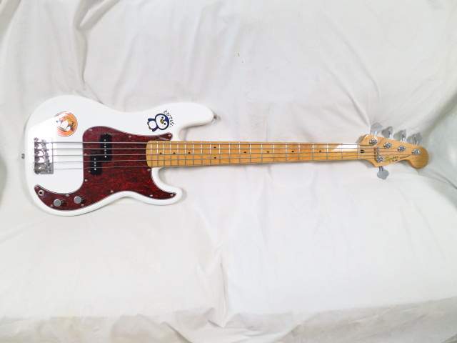 Squier VM 5-string -small (1).JPG