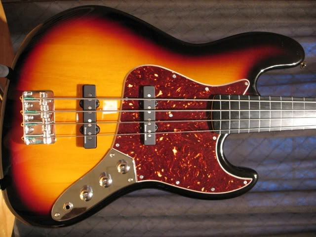 Squier010.jpg