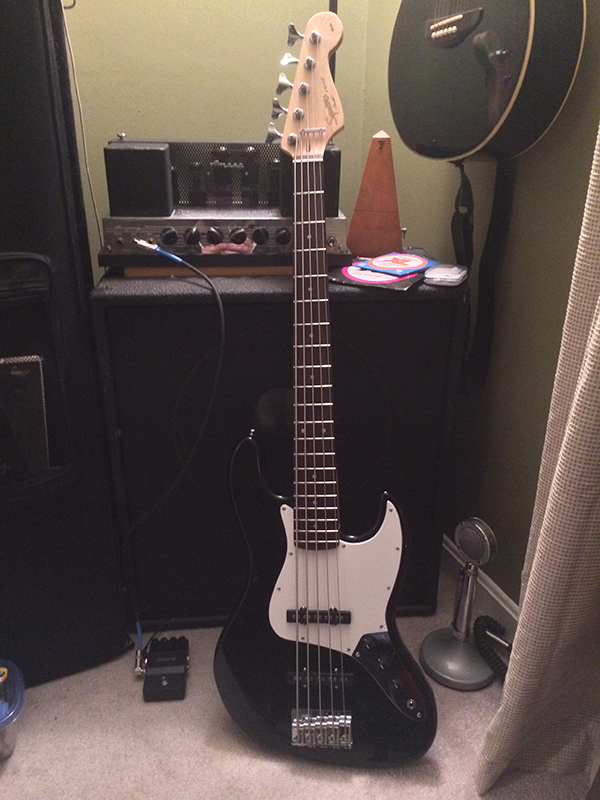 squier5alone.png