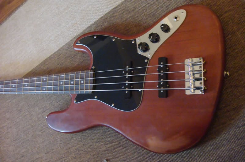 squier_body.jpg