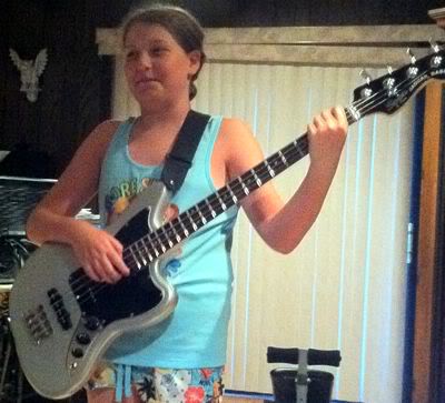 squierbass.jpg