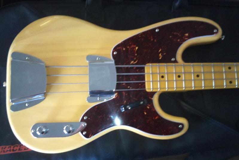 squiercv50sbass1.jpg