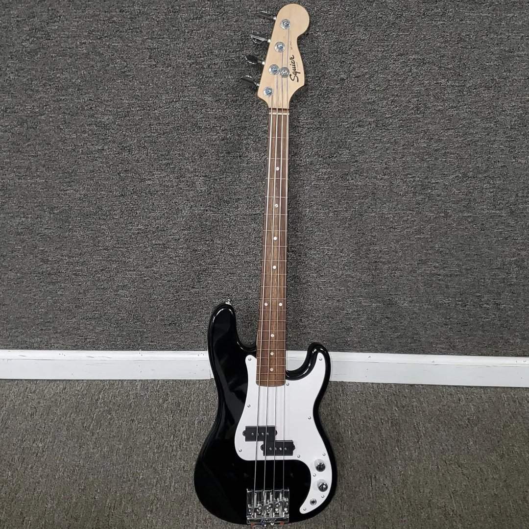 SquierMiniPBassFretless.jpg