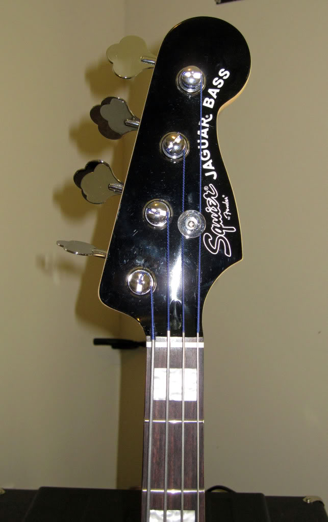 SquierVMJaguarheadstock.jpg