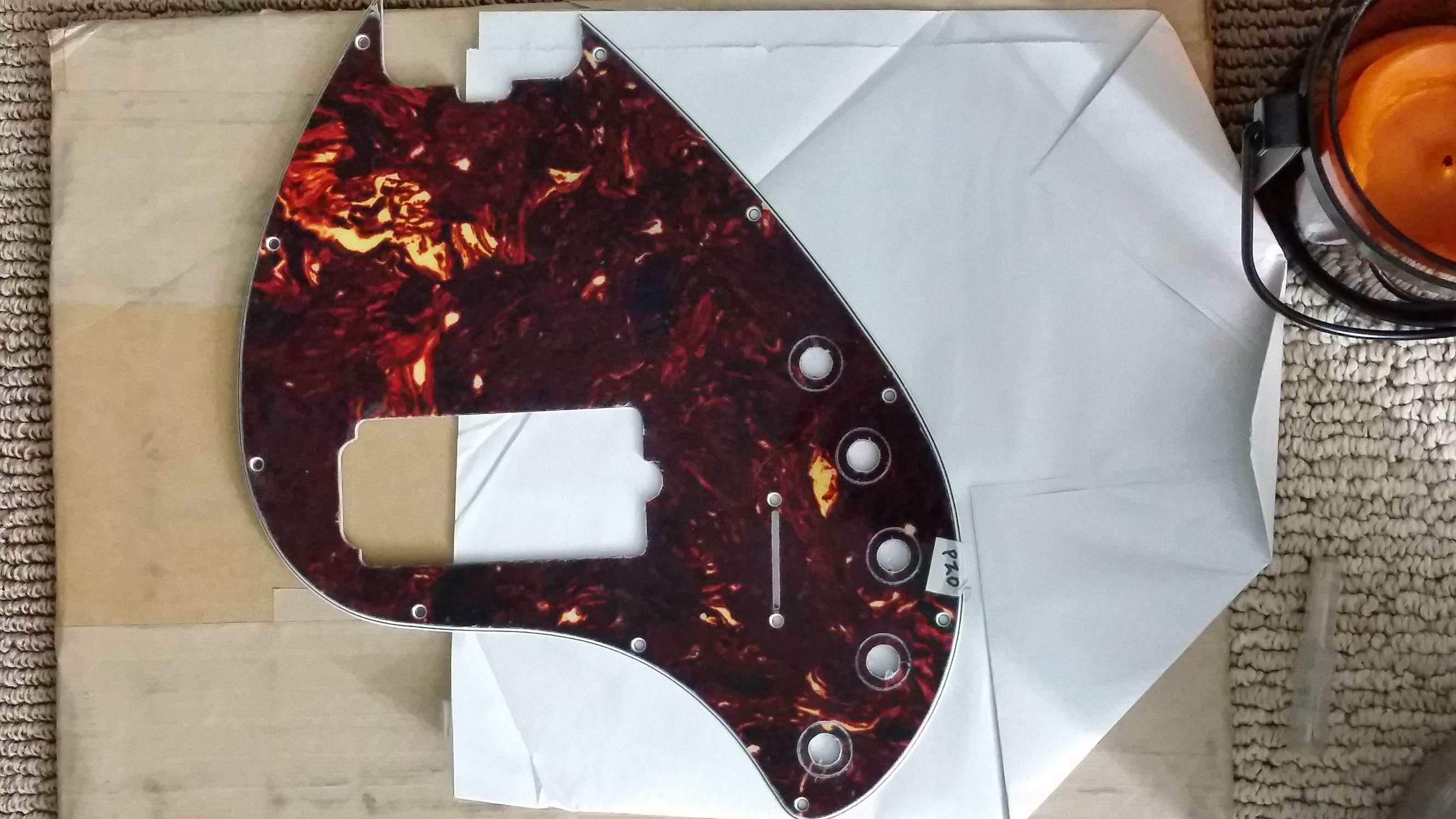 SR5 Tortoiseshell Pickguard20180118_50.jpg