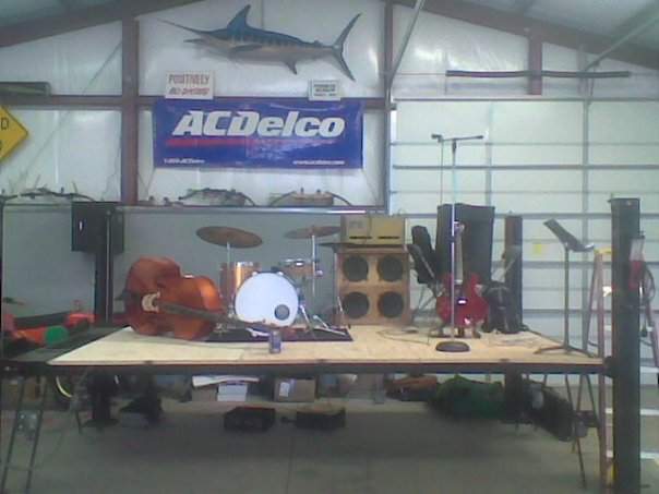stage, barn.jpg