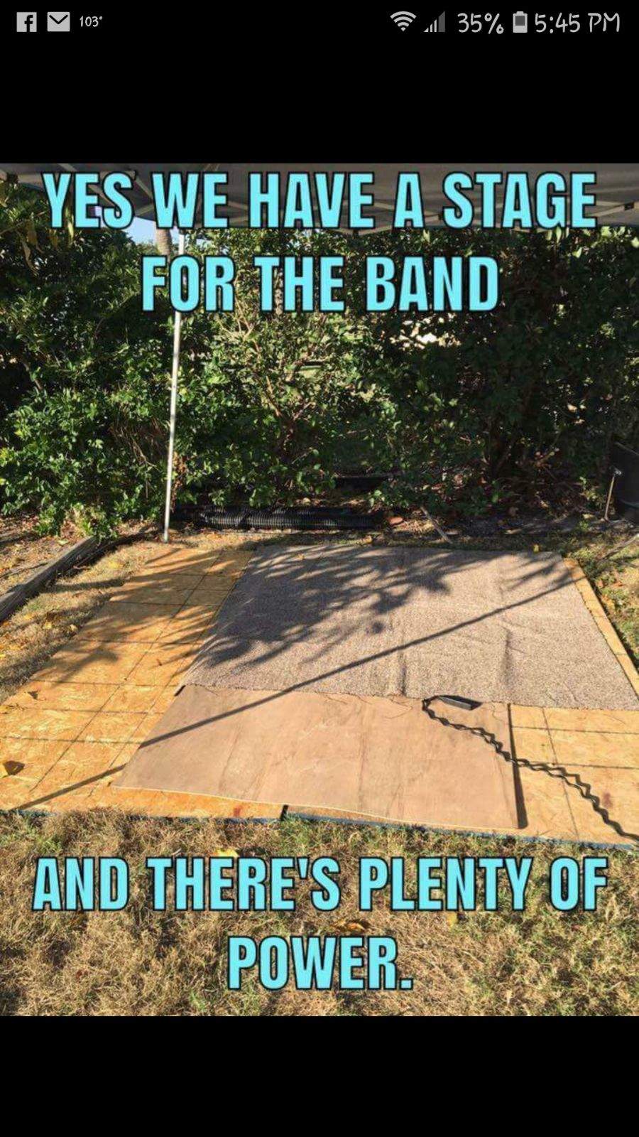 stage.jpg