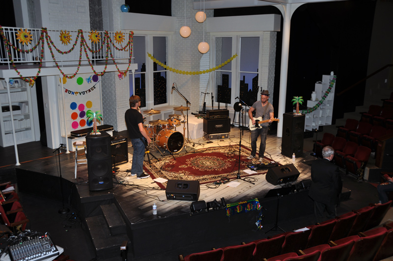 Stage-set--02_zpsa0428b4c.jpg