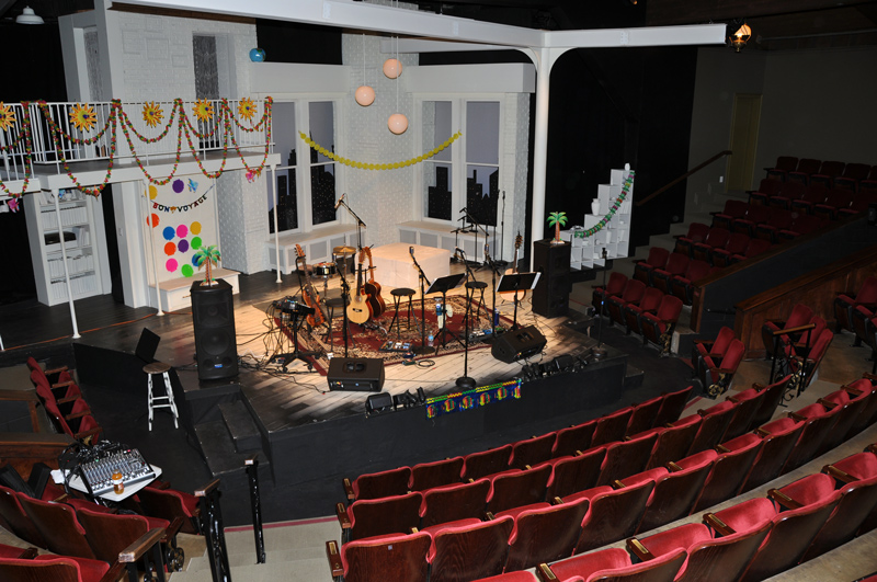 Stage-Set-web_zps33fa3d16.jpg