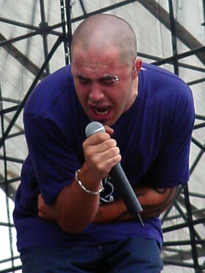 Staind_Lewis.jpg