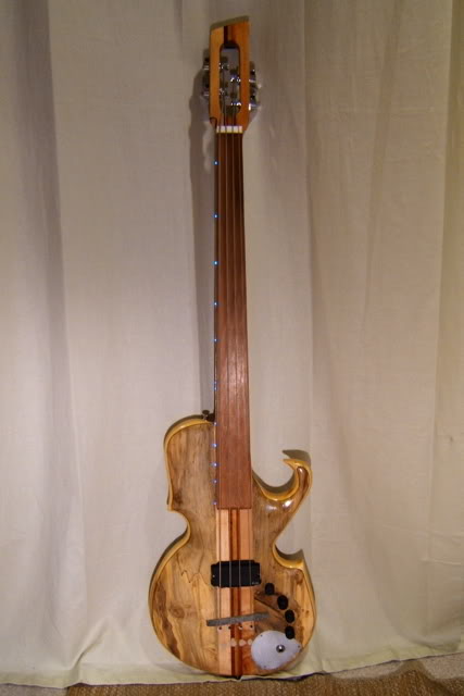 Standard476.jpg
