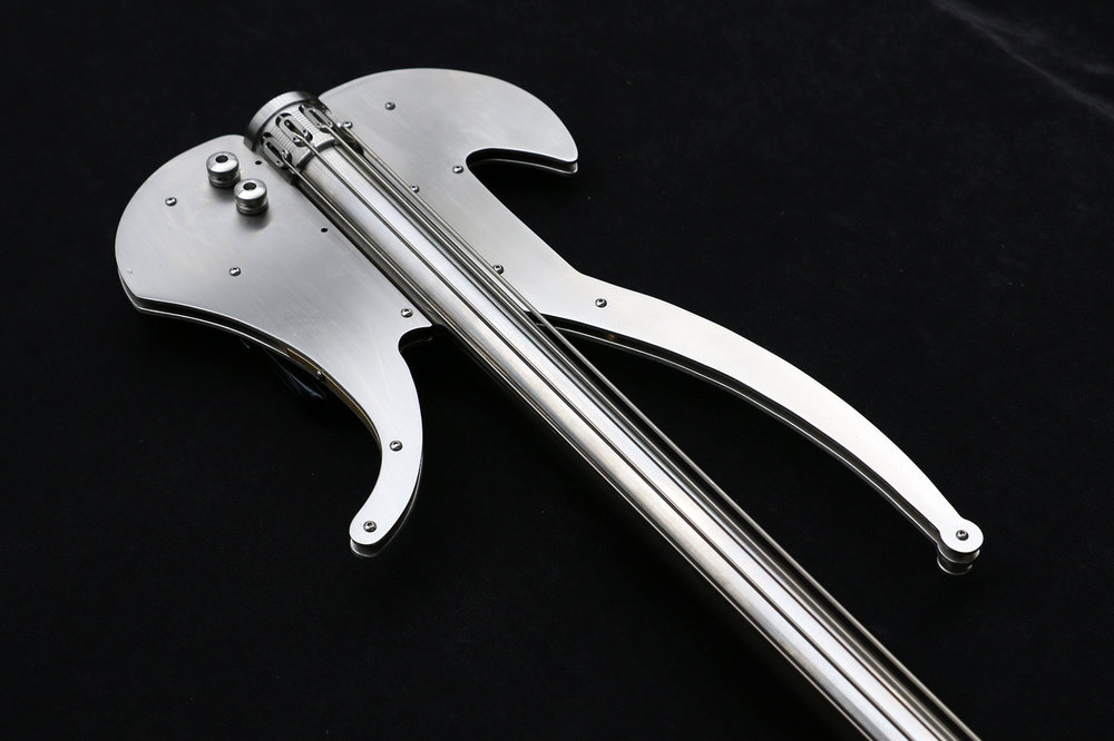 Stash+Fretless+Model+P2+front2.jpg