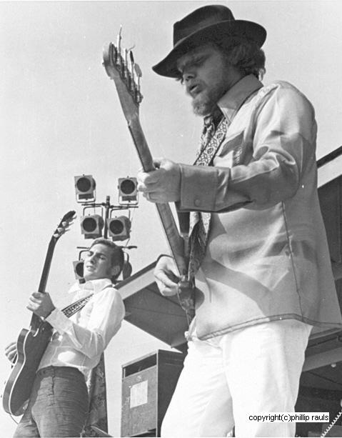 steve_duck_stage(c)prauls.jpg