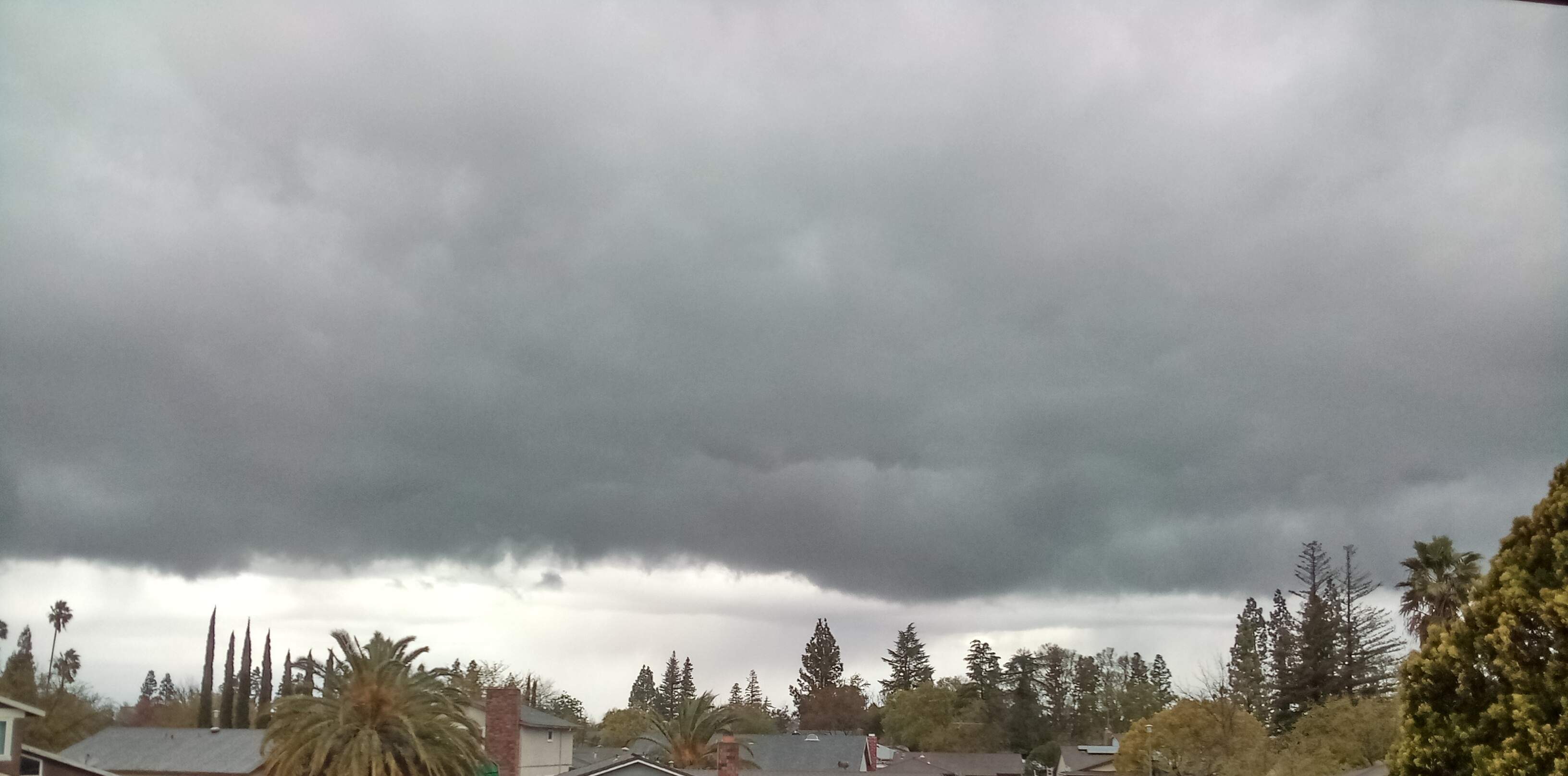 Storm clouds - 3-29-2023.jpg