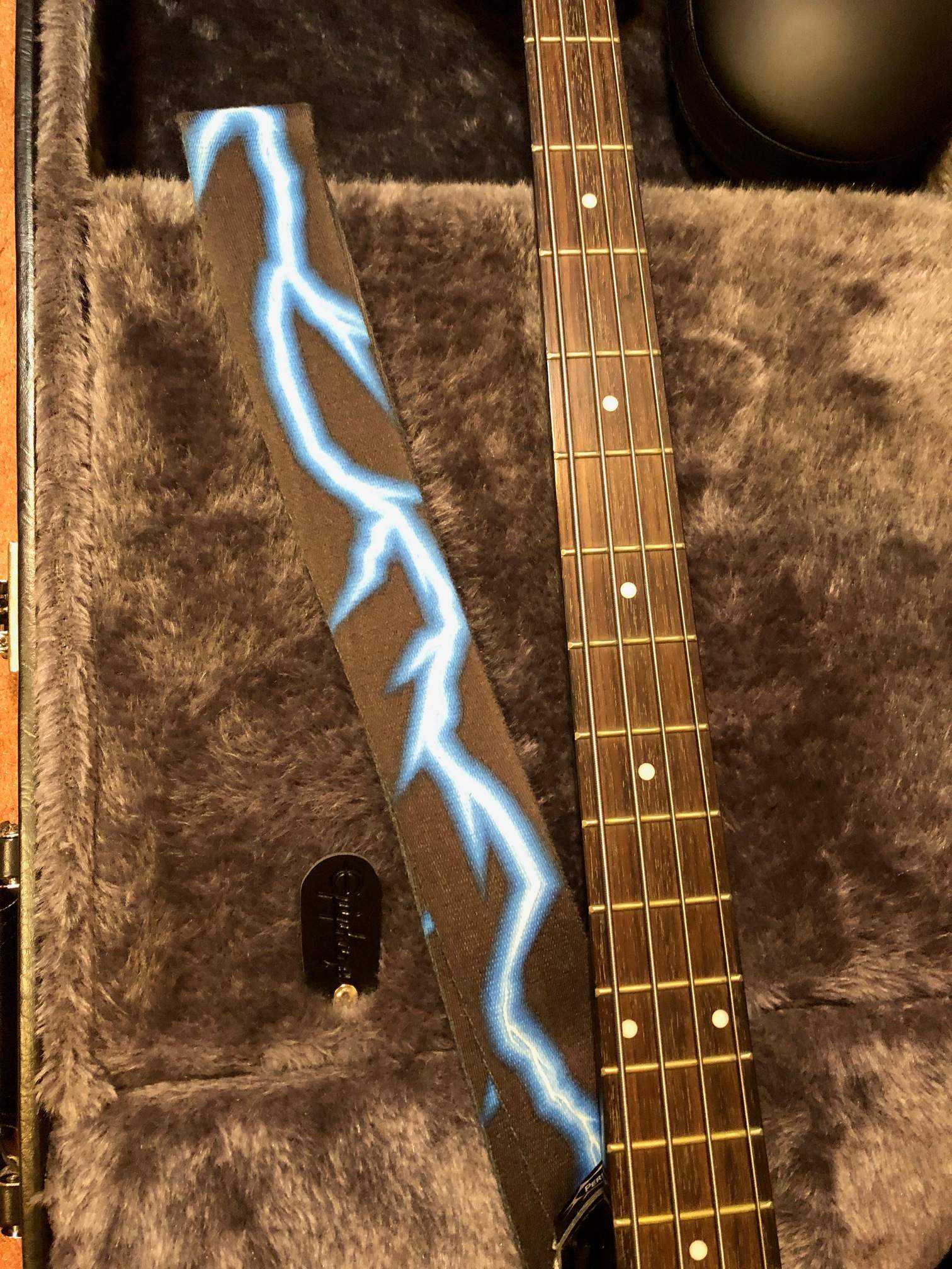 strap_lightning-50%.jpeg