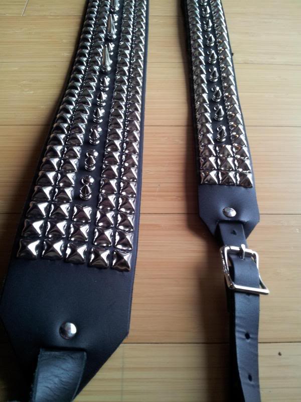 straps8_zpse5cfbc1a.jpg