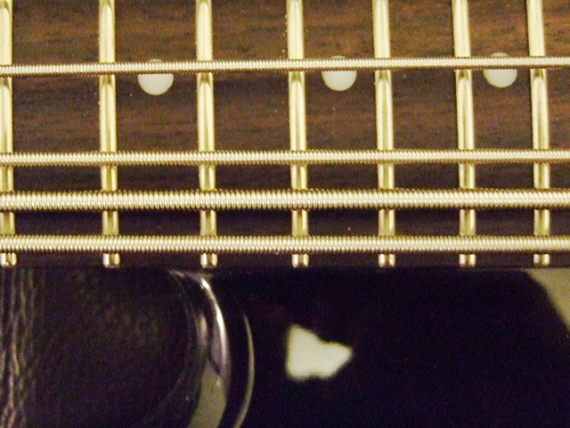 strings640x480_zpsdc41c196.jpg