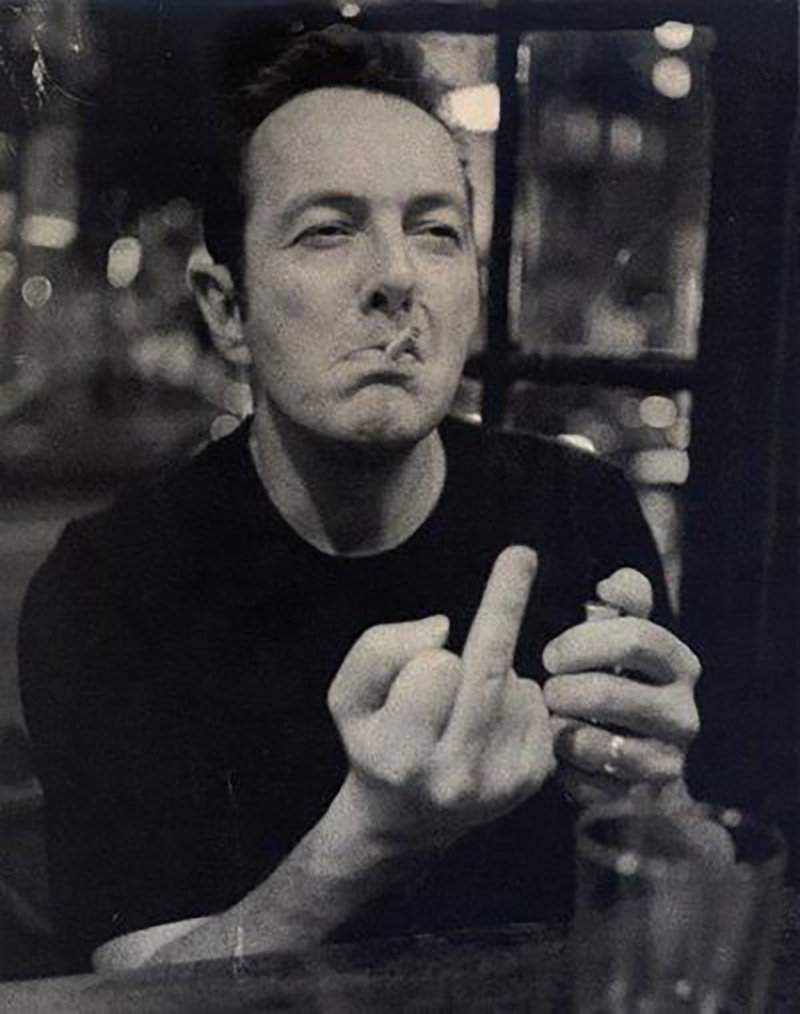 Strummer.jpg