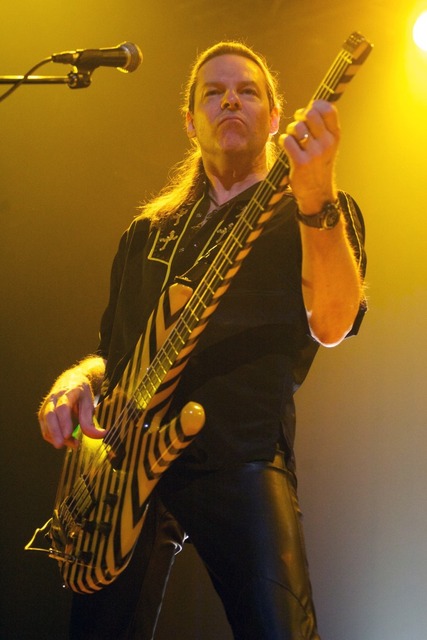 Stryper-BASS.jpg