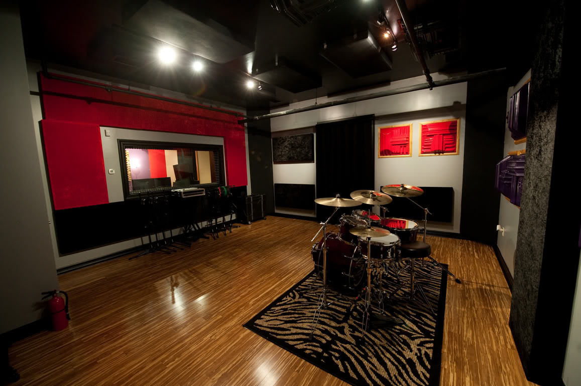 studio-1016.jpg