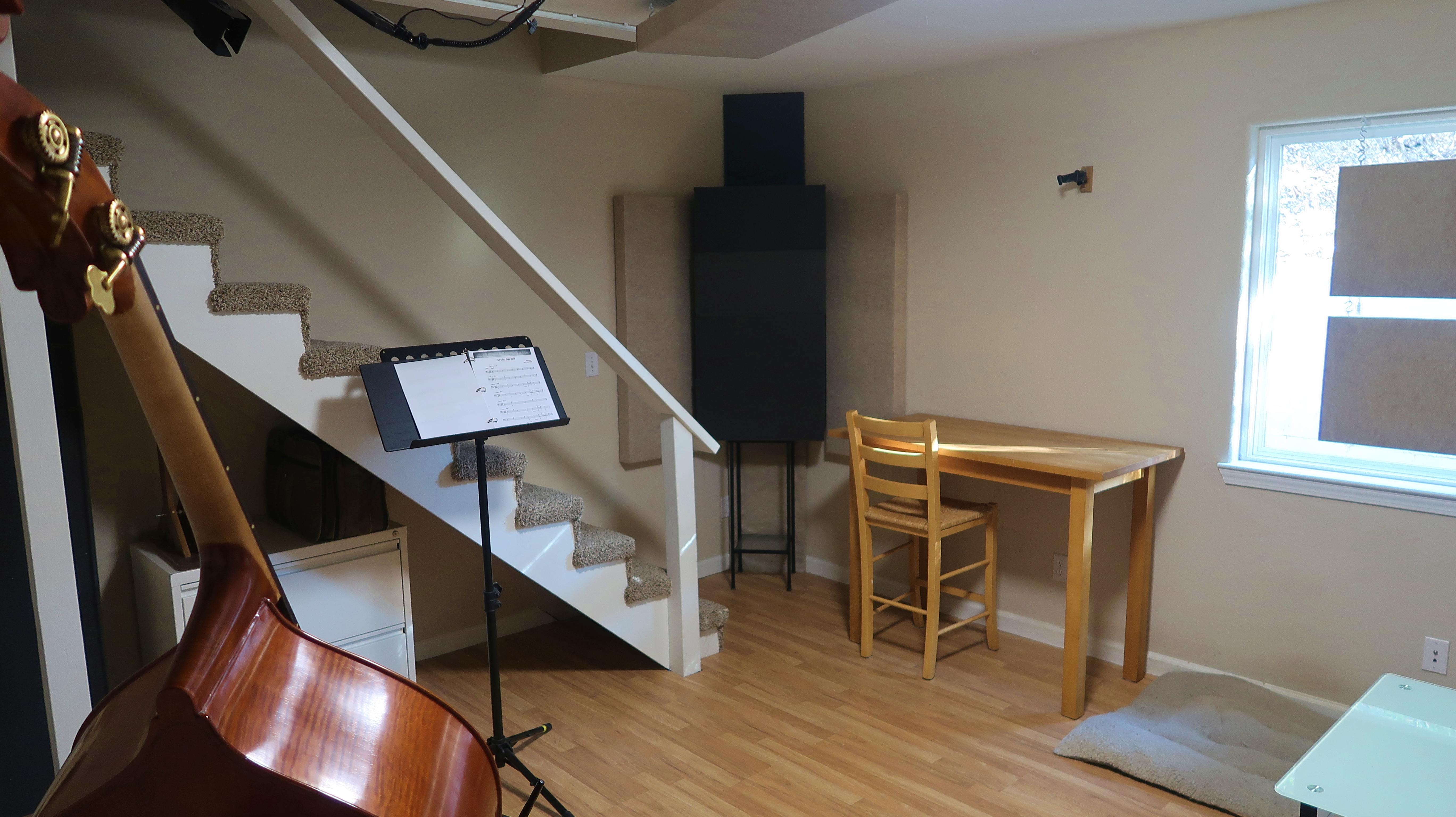Studio-4-small.JPG