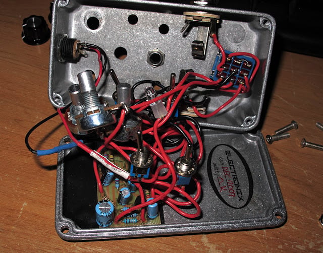 sub%2520d%2520internals%25201.jpg